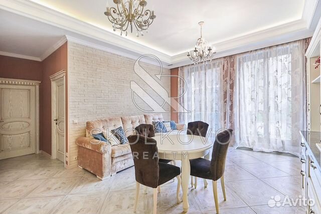 3-к квартира, 90 м², 1/7 эт.