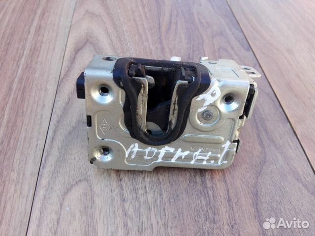 Замок двери передней правой Renault Logan 1