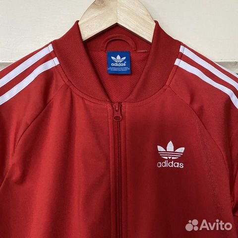 Спортивная куртка Adidas Спортивная куртка Adidas