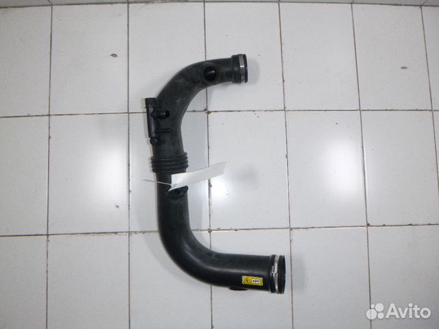 Патрубок воздушного фильтра Mercedes Benz W212 E K