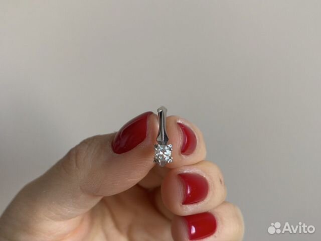 Серьги из белого золота с бриллиантами