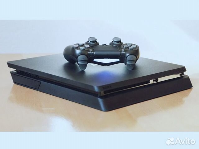 Sony PlayStation 4 slim