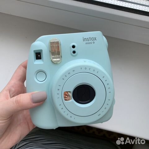 Пленочный фотоаппарат Instax mini 9 Пленочный фотоаппарат Instax mini 9