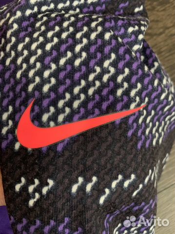 Новый лонгслив Nike Новый лонгслив Nike