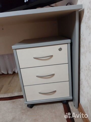 Компьютерный стол Компьютерный стол