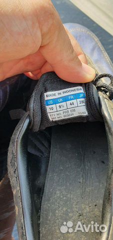 Продам бутсы Адидас