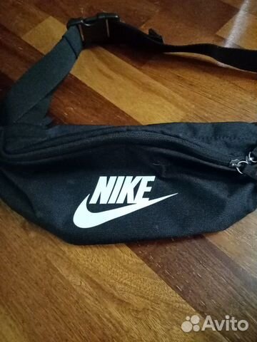 Спортивная сумка Nike Спортивная сумка Nike