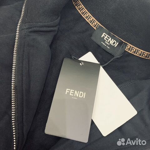 Новый спортивный костюм Fendi 48 размер Новый спортивный костюм Fendi 48 размер