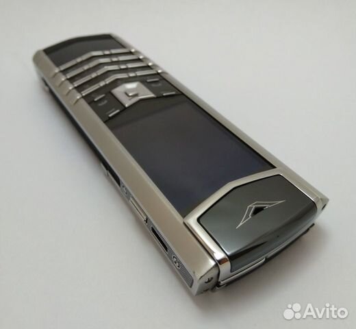 Vertu Signature S Stainless Steel (оригинал) Vertu Signature S Stainless Steel (оригинал)