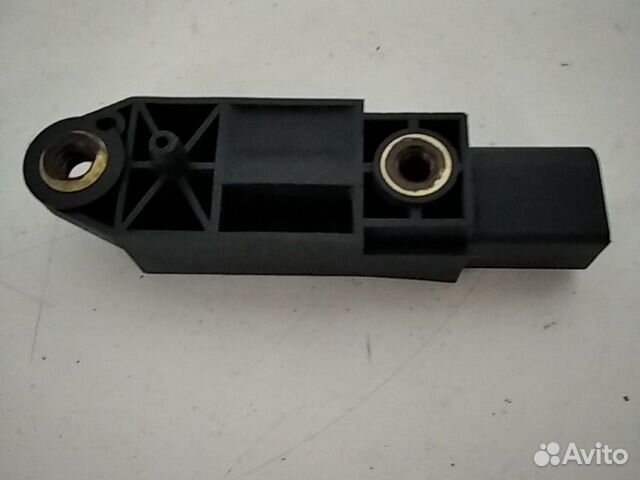 Датчик удара A0028202726 MB W211 W219