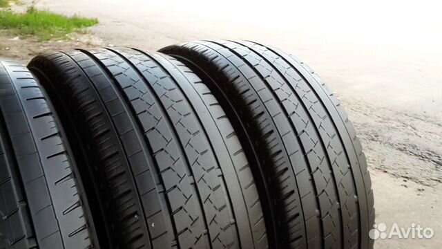 215 65 16C Bridgestone Duravis R410 106/956H