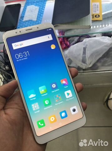 Телефон Xiaomi red mi 5plus 3/32 gold