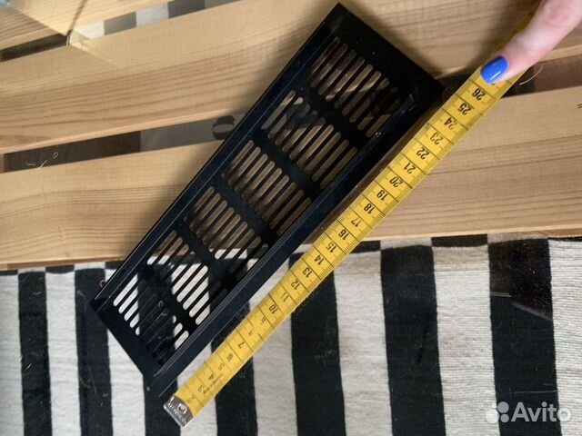 Чёрная алюминиевая решетка 25х8 см новая Чёрная алюминиевая решетка 25х8 см новая