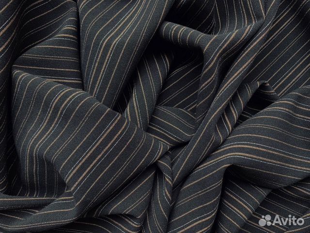 Ткань Костюмная Тонкая Полоска на Черном Италия Ткань Костюмная Тонкая Полоска на Черном Италия