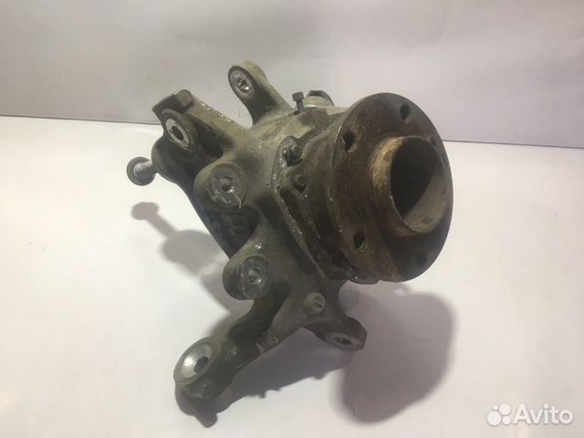 Кулак задний правый Bmw 5-Series F10