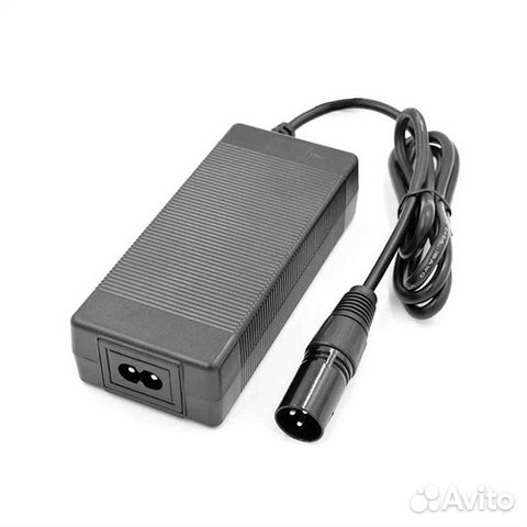 Зарядное Устройство на Гироскутер