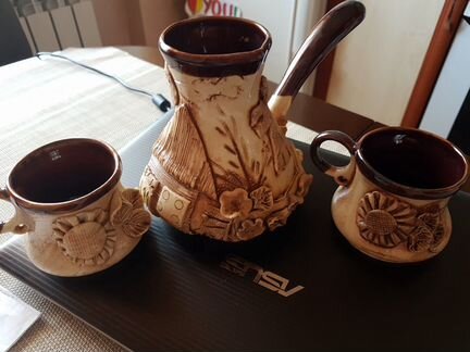 Турка 750мл + 2 чашки из керамики