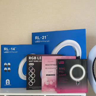 Кольцевая лампа со штативом