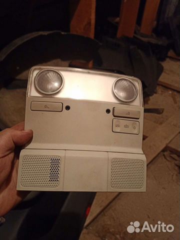 1k0947105 плафон освещения центральный passat b7