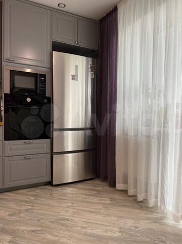 3-к. квартира, 95 м², 12/16 эт.