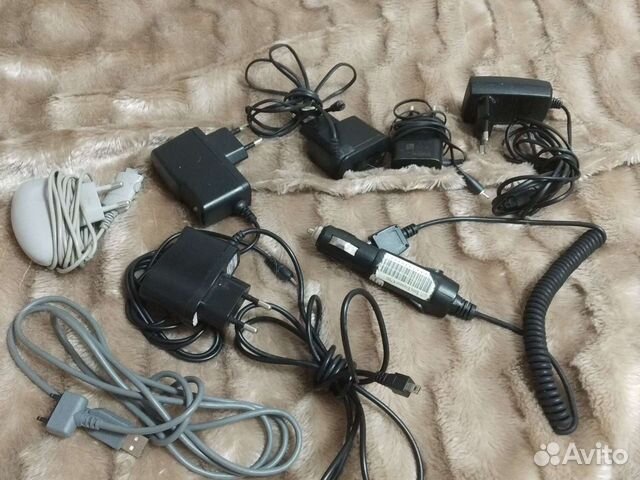 Зарядное устройство