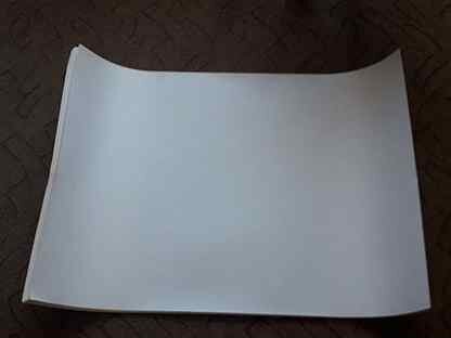 Ватман.Листы белой бумаги 61 см. на 86 см.В атман