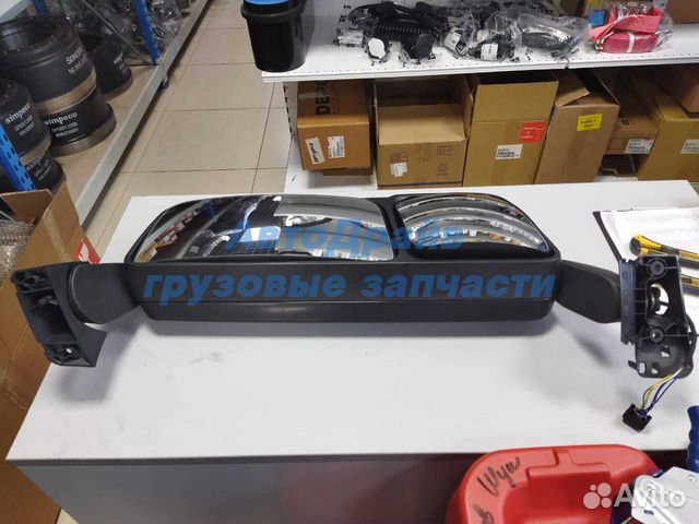 Зеркало правое Мерседес Актрос мп4 и Арокс