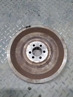 Маховик 03C105269AA от VW jetta 6 1.6