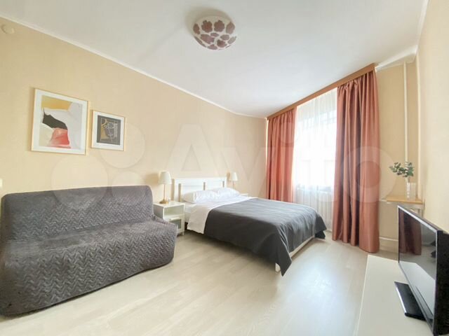 2-к. квартира, 56 м², 2/5 эт.