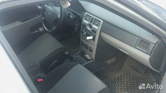 Салон приора