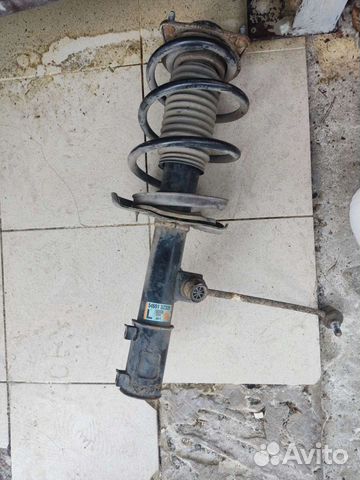 Левая стойка Hyundai i40