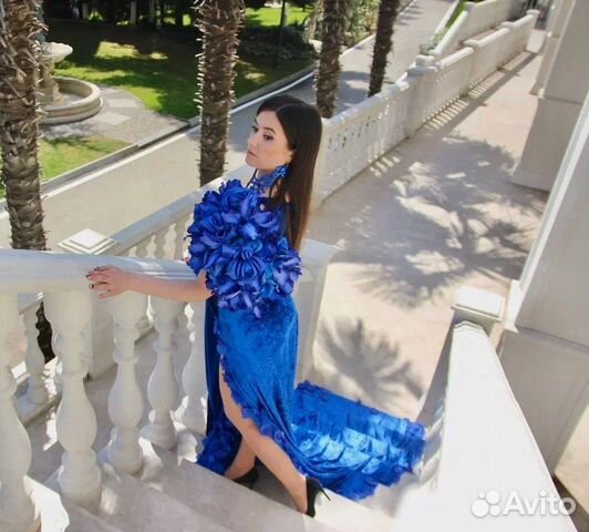 Певица в Крыму. вокалистка