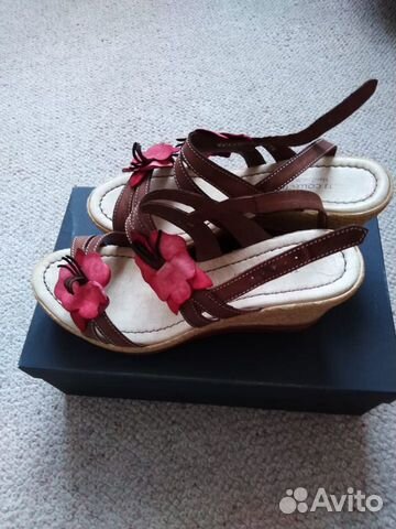 Новые босоножки TJ Collection 38