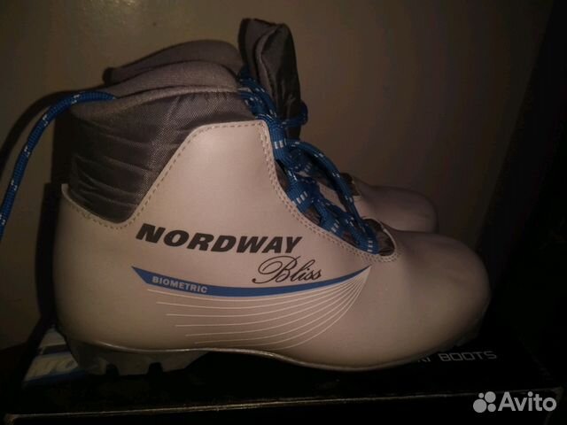 Комплект: лыжи Nordway с креплениями, лыжные палки
