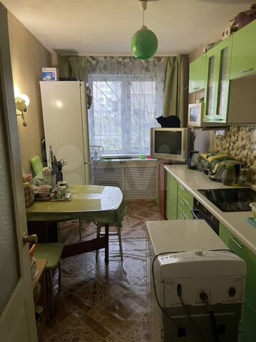 3-к. квартира, 64 м², 1/5 эт.