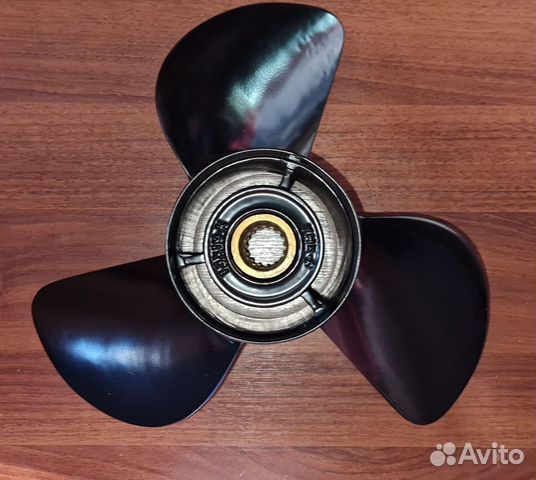 Винт Yamaha 60-140, F70-F130 (3x13x19) Сталь
