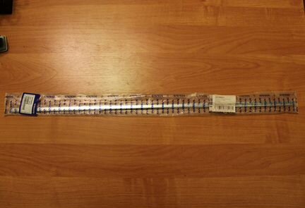 Молдинг стекла зад крыла нижн Volvo