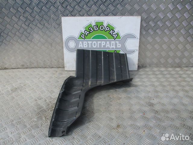 Пыльник двигателя правый Kia Rio 2012г