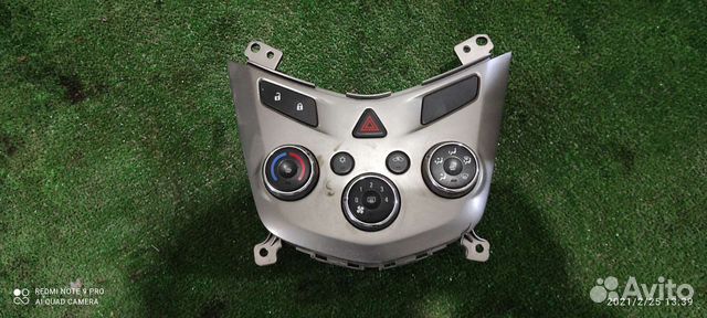 Блок управления климатом Шевроле Авео Т300