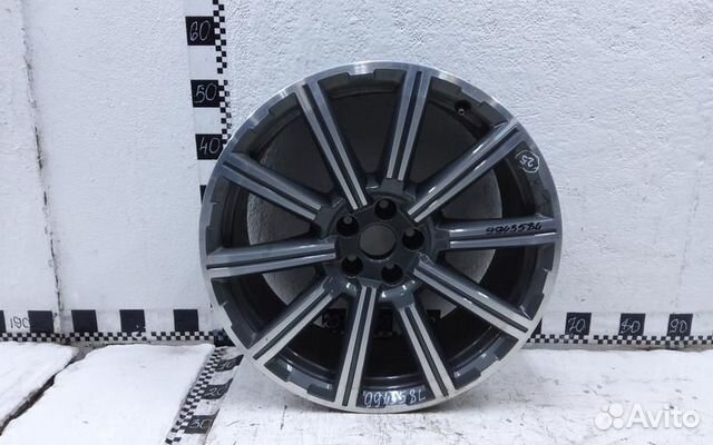 Диск колеса литой Audi Q7 2 R20