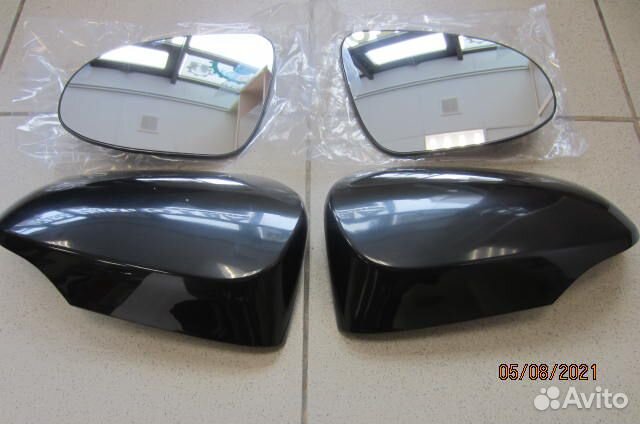 Накладка зеркала Toyota Camry V50