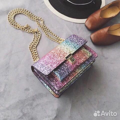 Сумка блесятщая на цепочке в стиле y2k