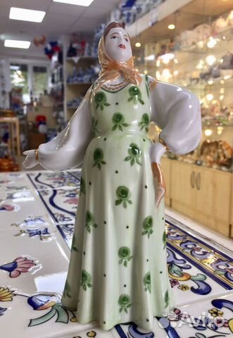 Статуэтка Плясунья Маша дулёво