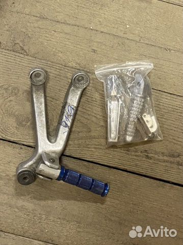 Honda cbr900rr кронштейн пассажирский правый