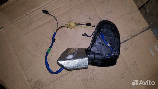 Зеркало правое Peugeot 308 универсал EP6 2009