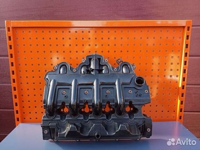 Клапанная крышка Рено