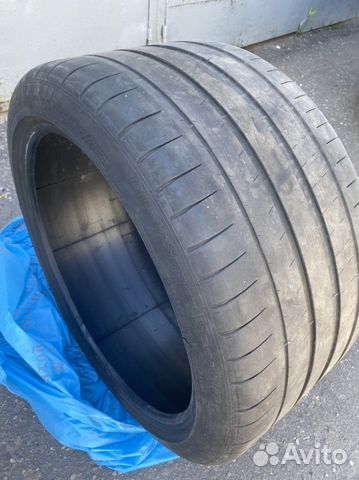 Michelin Pilot Super Sport 295/35 R20