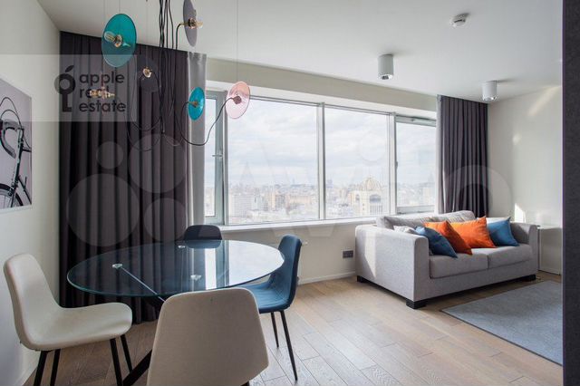 2-к. квартира, 40 м², 21/26 эт.