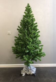 Елка искусственная