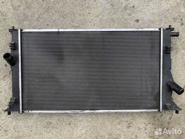 Радиатор охлаждения Mazda 5 Premacy